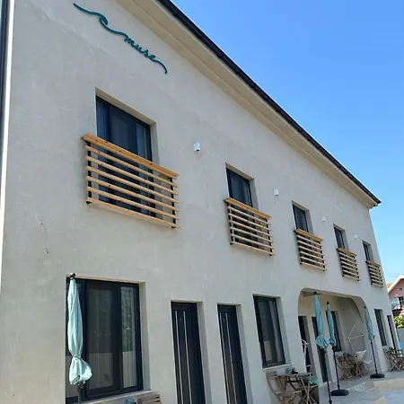 Muse 2mai Guest house