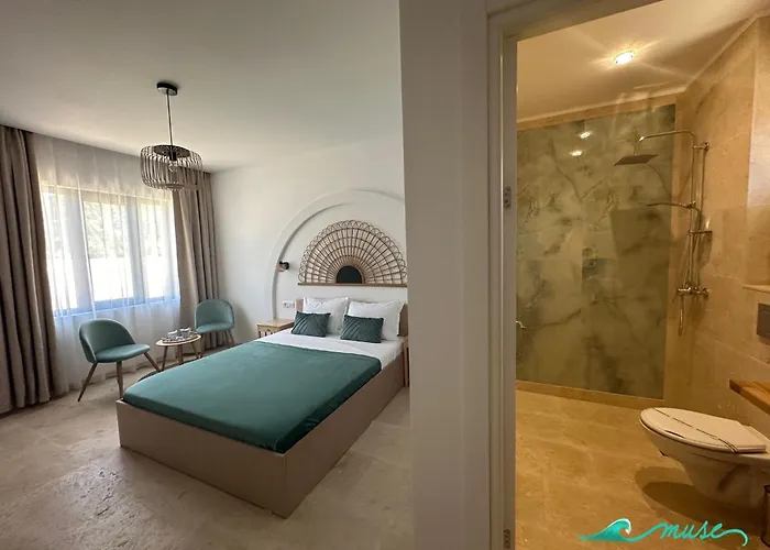 Muse 2mai 4* Două Mai