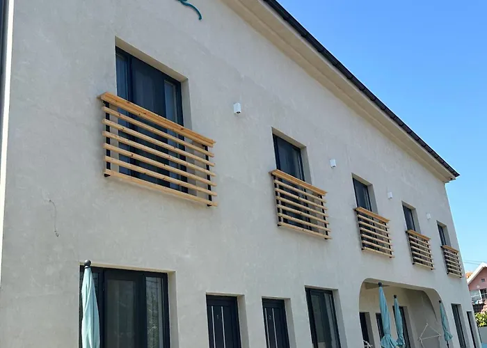 Muse 2mai בית הארחה