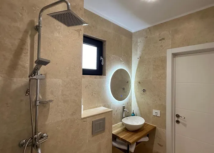 Muse 2mai בית הארחה 4*